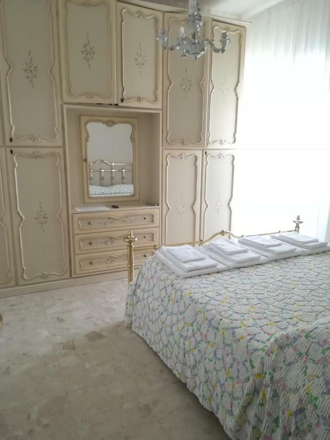 Napoli Bed & Fly Villa Eksteriør bilde